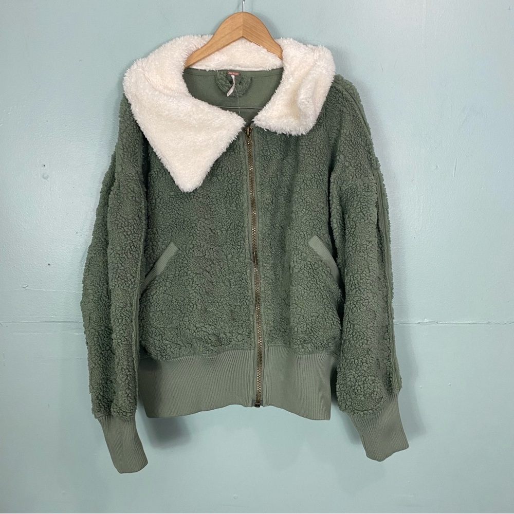 Free People Cozy Up Faux Fur Cardi Zip Up Jacket Large Green - Picture 2 of 4